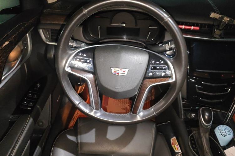 Used Cadillac XTS 2018 28T Elite Edition Steering Wheel