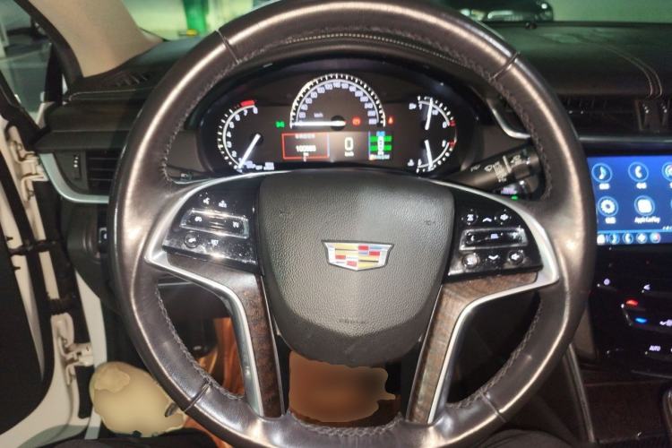 Used Cadillac XTS 2018 28T Elite Edition Steering Wheel