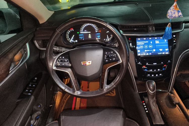 Used Cadillac XTS 2018 28T Elite Edition Steering Wheel
