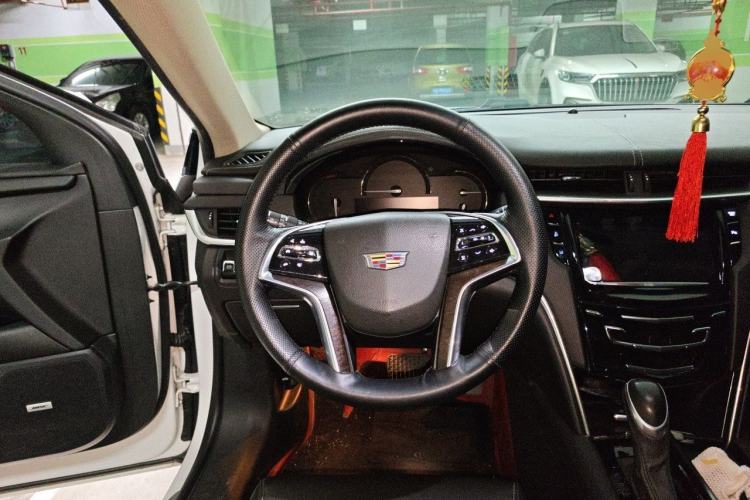 Used Cadillac XTS 2018 28T Tech Edition Steering Wheel
