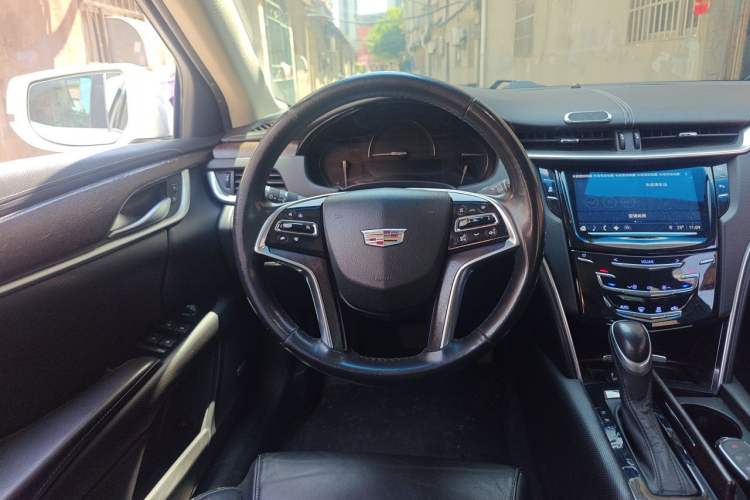 Used Cadillac XTS 2018 28T Elite Edition Steering Wheel