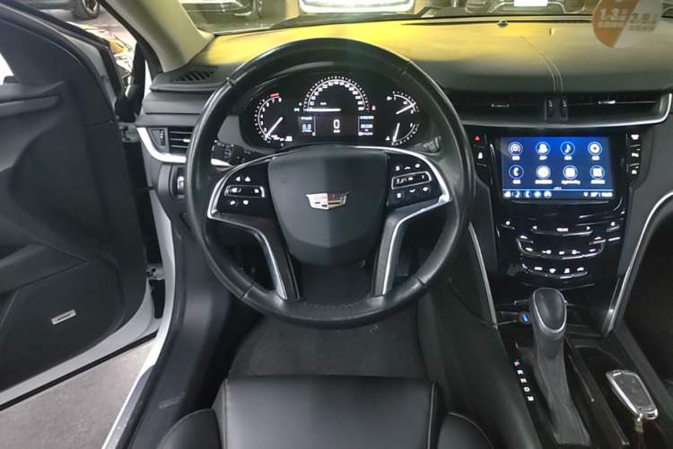 Used Cadillac XTS 2018 28T Tech Edition Steering Wheel