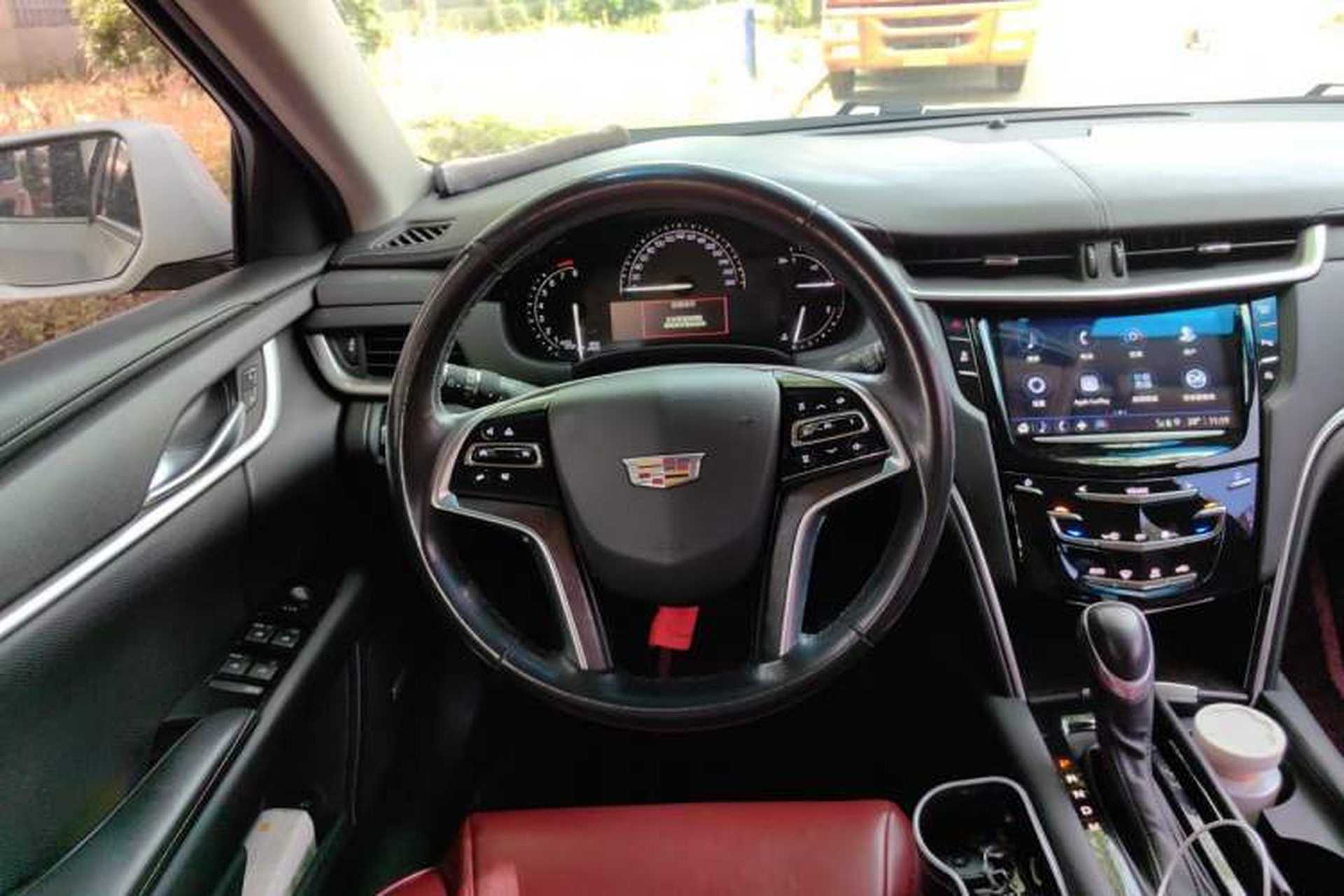 Used Cadillac XTS 2018 28T Tech Edition Steering Wheel