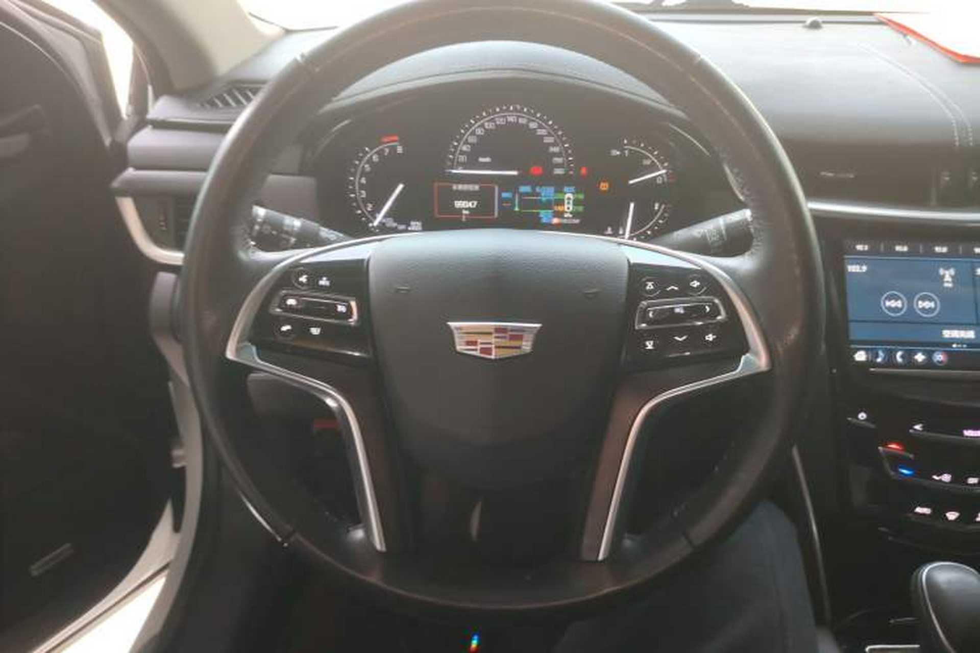 Used Cadillac XTS 2018 28T Tech Edition Steering Wheel