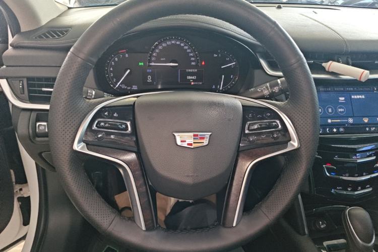 Used Cadillac XTS 2018 28T Tech Edition Steering Wheel