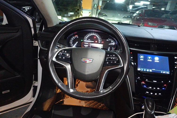 Used Cadillac XTS 2018 28T Tech Edition Steering Wheel