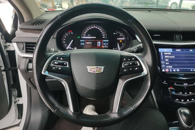 Used Cadillac XTS 2018 28T Elite Edition Steering Wheel