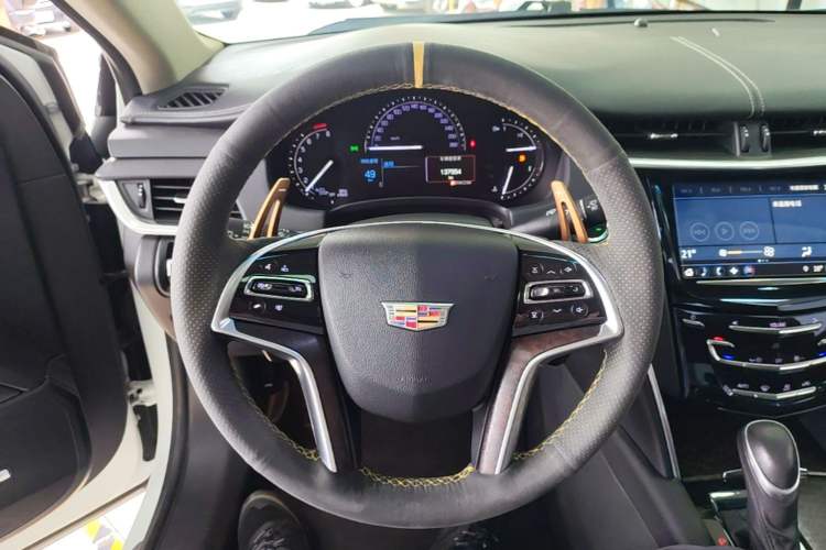 Used Cadillac XTS 2018 28T Tech Edition Steering Wheel