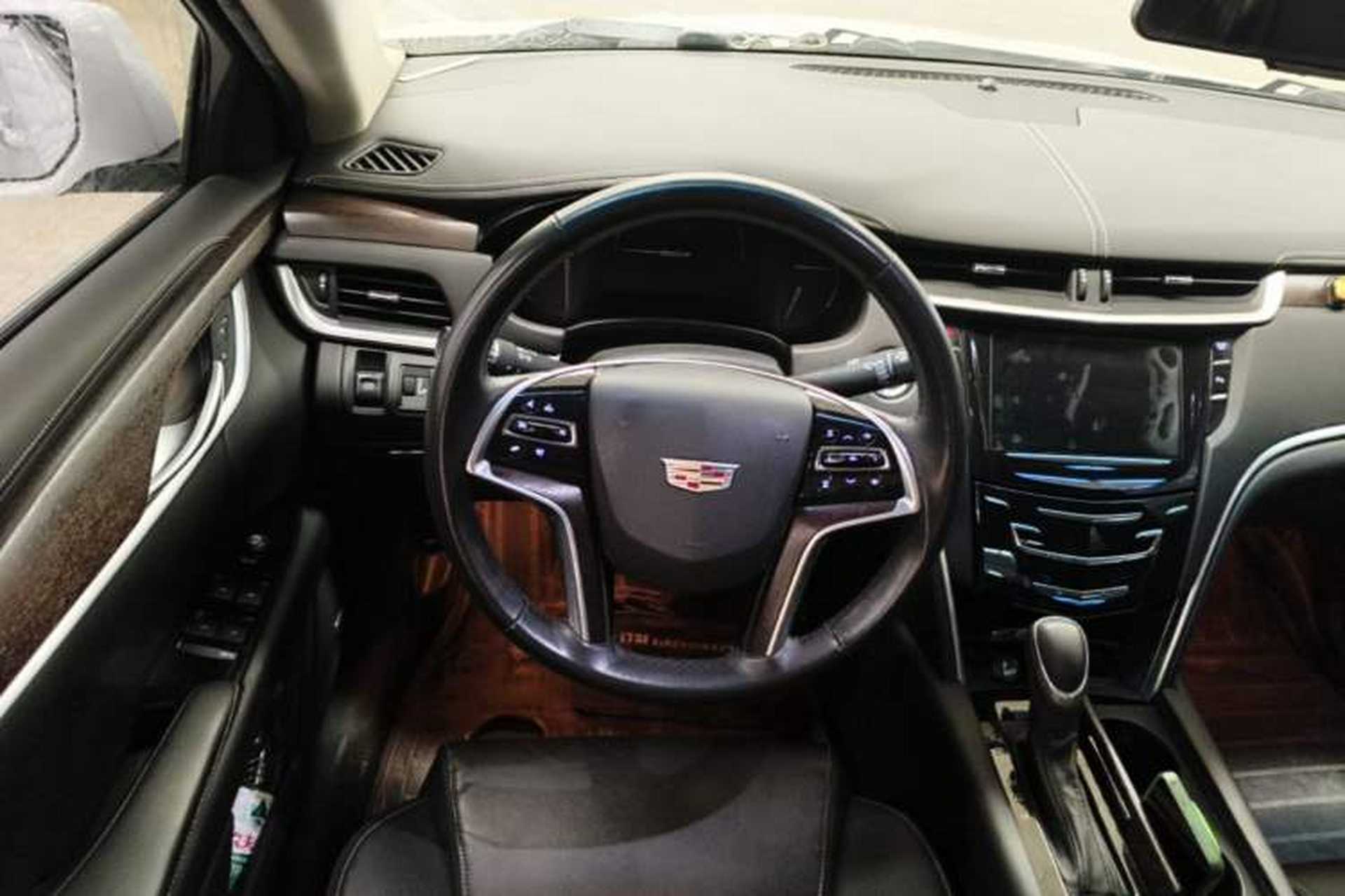 Used Cadillac XTS 2018 28T Elite Edition Steering Wheel