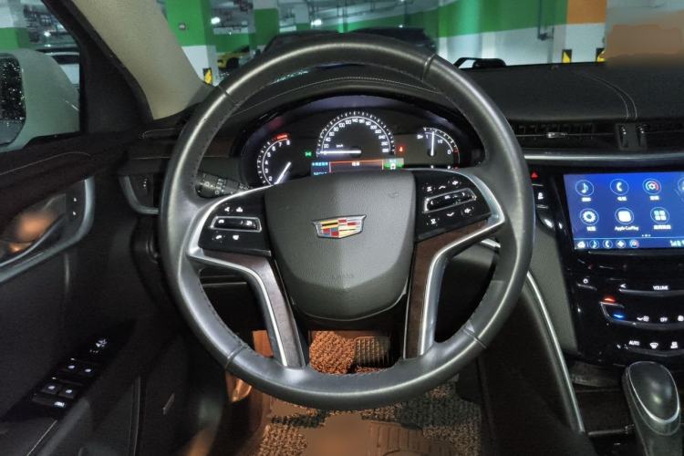 Used Cadillac XTS 2018 28T Elite Edition Steering Wheel