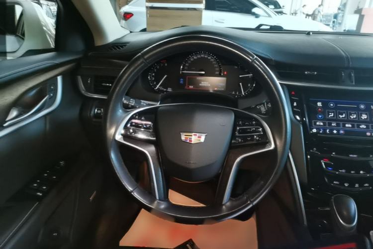 Used Cadillac XTS 2018 28T Elite Edition Steering Wheel