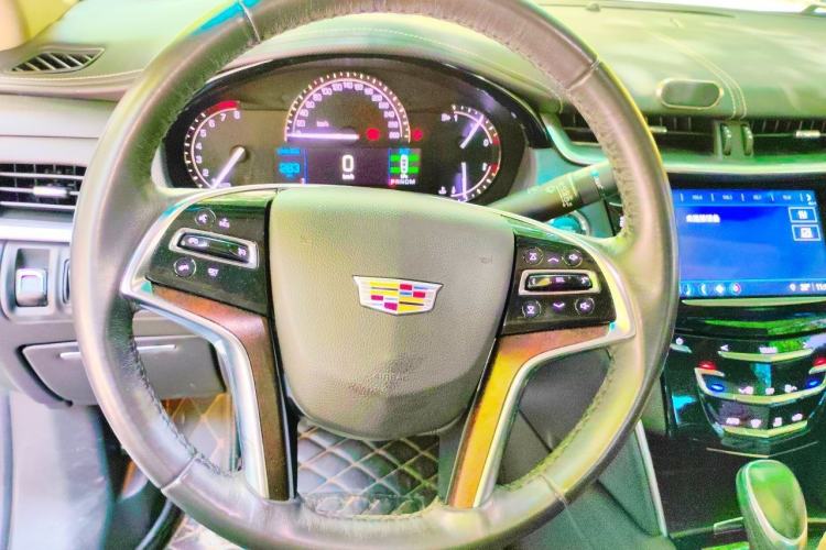 Used Cadillac XTS 2018 28T Tech Edition Steering Wheel