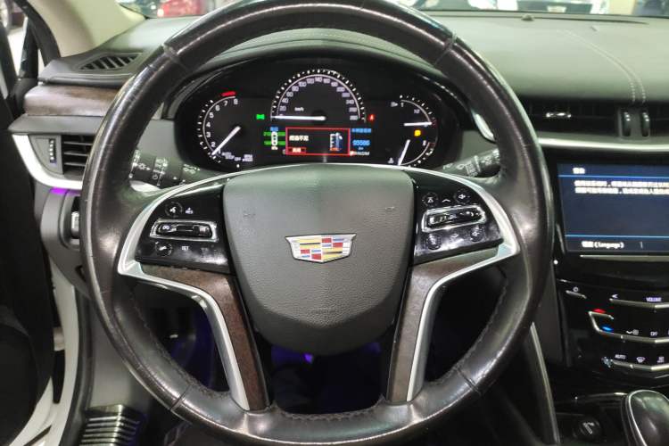 Used Cadillac XTS 2018 28T Elite Edition Steering Wheel