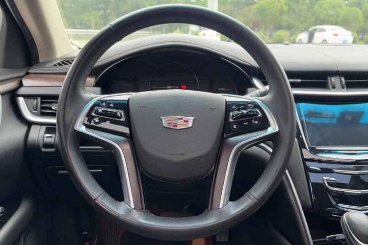 Used Cadillac XTS 2018 28T Elite Edition Steering Wheel