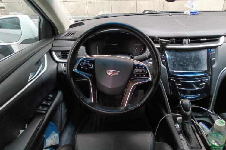 Used Cadillac XTS 2018 28T Tech Edition Steering Wheel