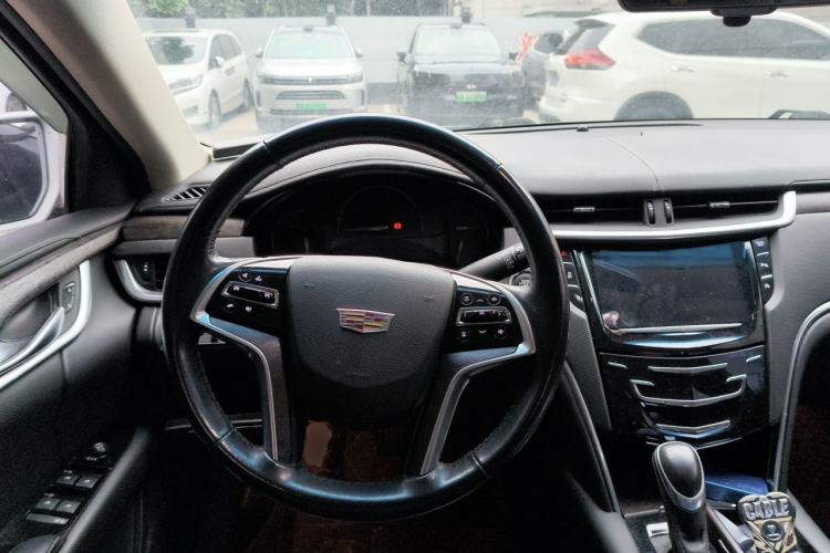 Used Cadillac XTS 2018 28T Elite Edition Steering Wheel