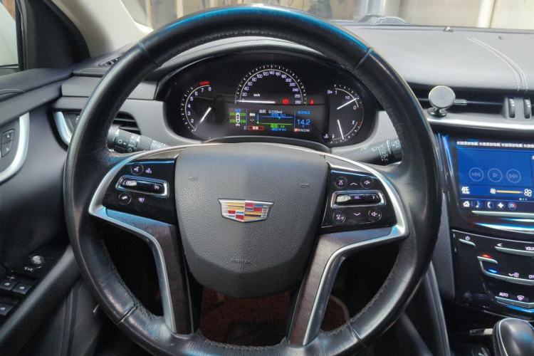 Used Cadillac XTS 2018 28T Tech Edition Steering Wheel