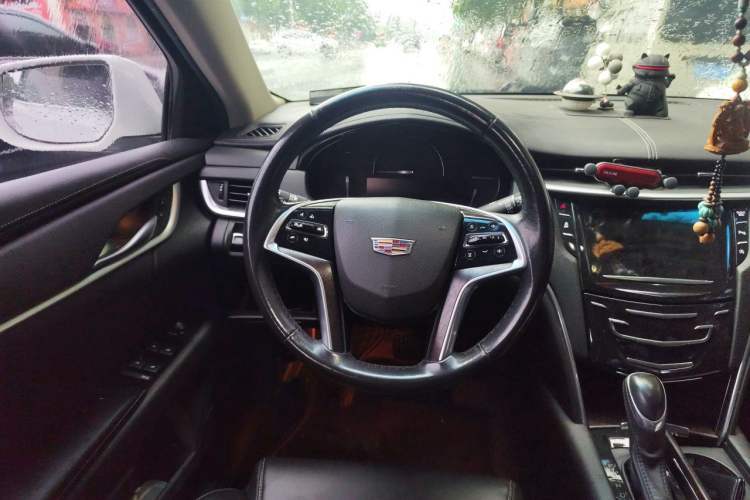 Used Cadillac XTS 2018 28T Tech Edition Steering Wheel
