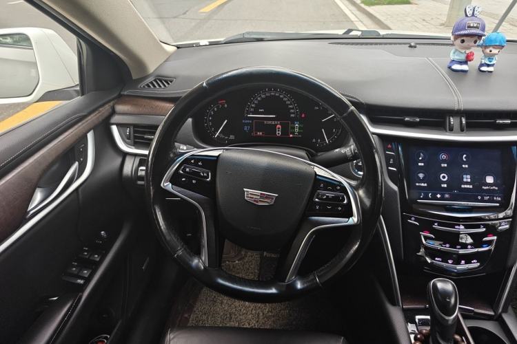 Used Cadillac XTS 2018 28T Elite Edition Steering Wheel
