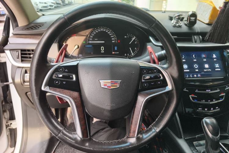 Used Cadillac XTS 2018 28T Elite Edition Steering Wheel