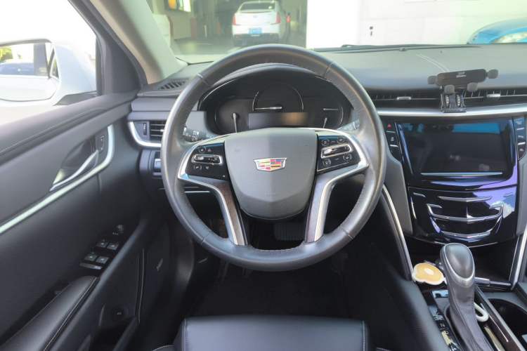 Used Cadillac XTS 2018 28T Tech Edition Steering Wheel