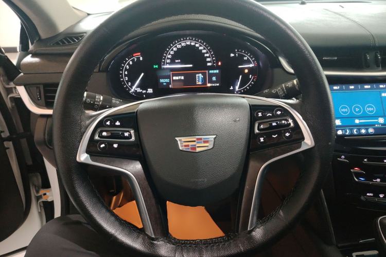 Used Cadillac XTS 2018 28T Elite Edition Steering Wheel