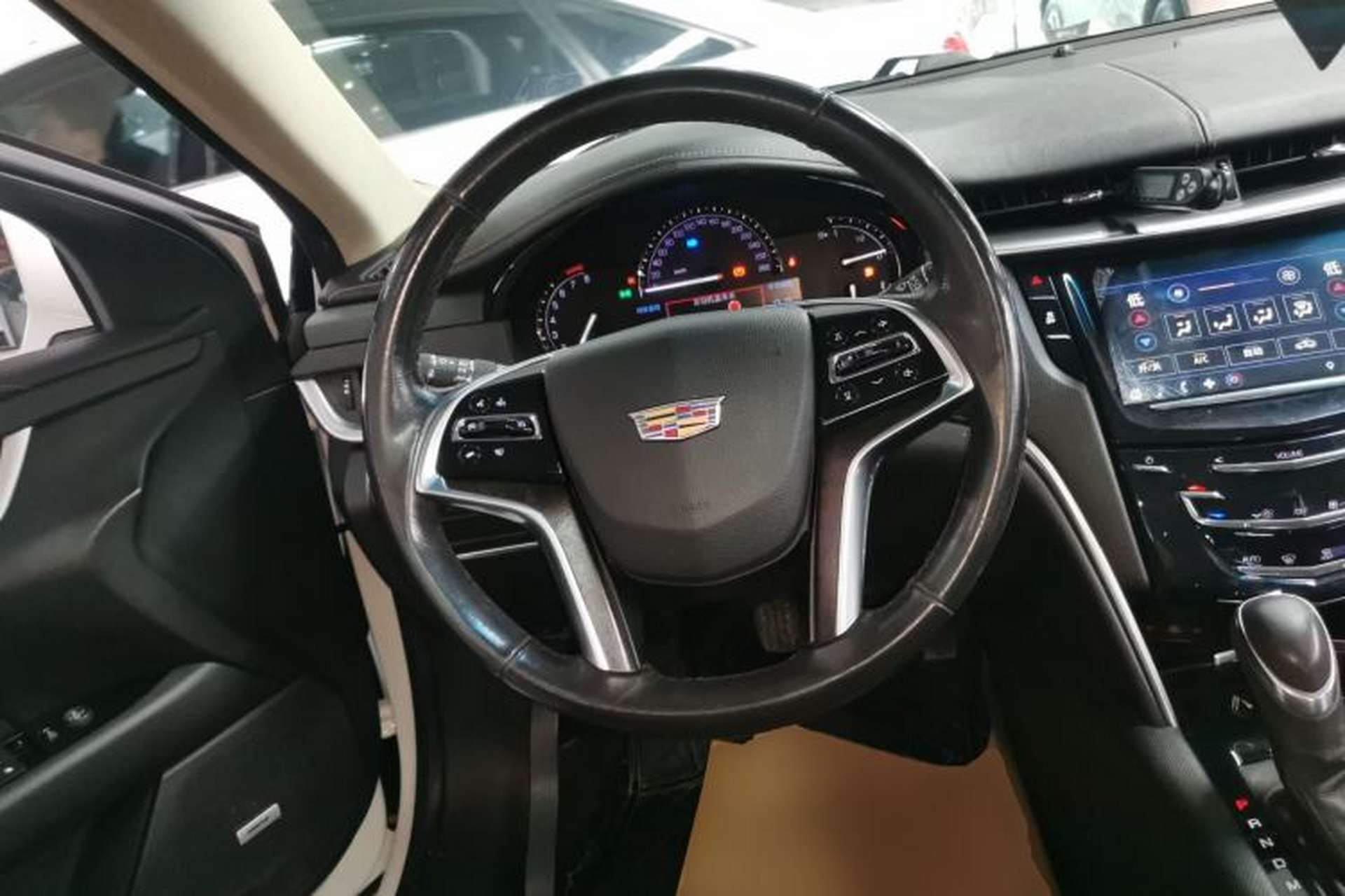 Used Cadillac XTS 2018 28T Tech Edition Steering Wheel