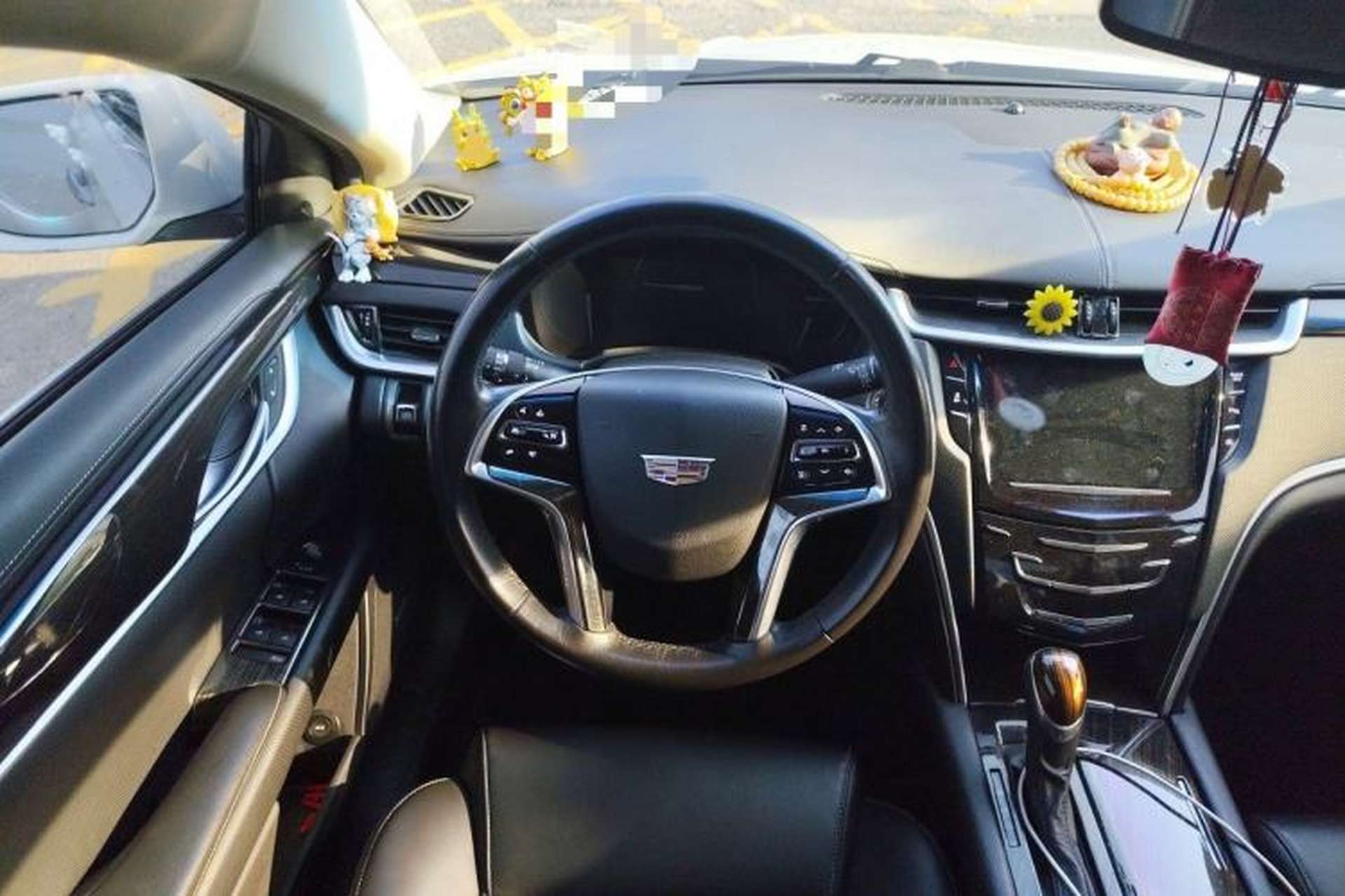 Used Cadillac XTS 2018 28T Tech Edition Steering Wheel