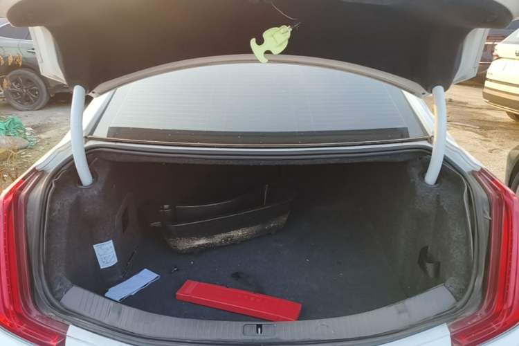 Used Cadillac XTS 2018 28T Tech Edition Trunk