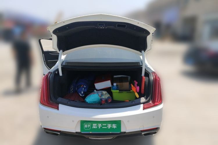Used Cadillac XTS 2018 28T Elite Edition Trunk