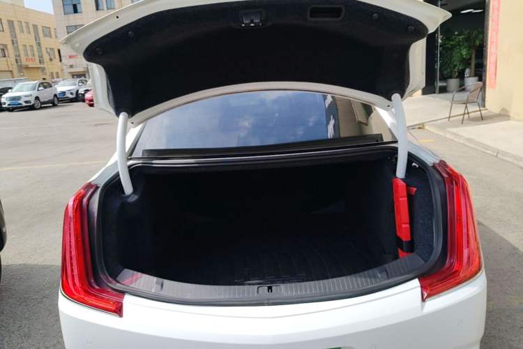 Used Cadillac XTS 2018 28T Tech Edition Trunk