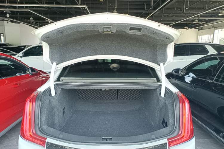 Used Cadillac XTS 2018 28T Tech Edition Trunk