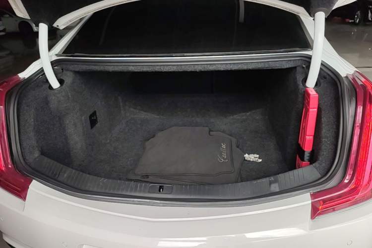 Used Cadillac XTS 2018 28T Tech Edition Trunk
