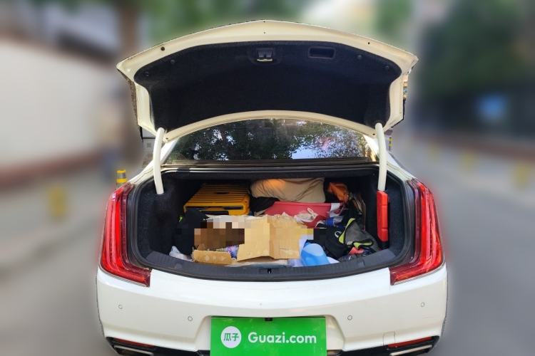 Used Cadillac XTS 2018 28T Elite Edition Trunk