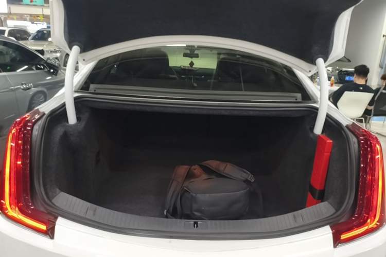 Used Cadillac XTS 2018 28T Tech Edition Trunk