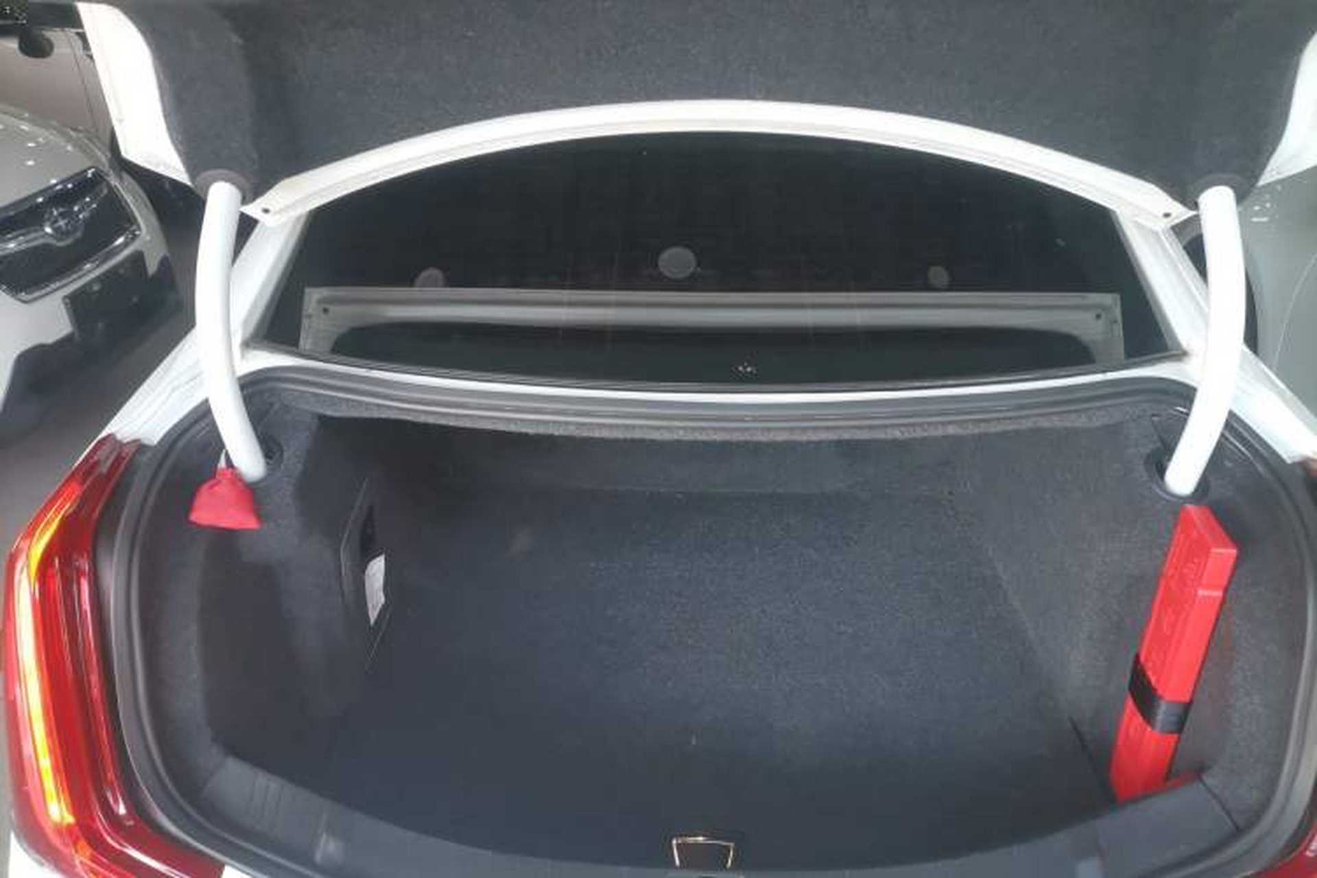 Used Cadillac XTS 2018 28T Elite Edition Trunk