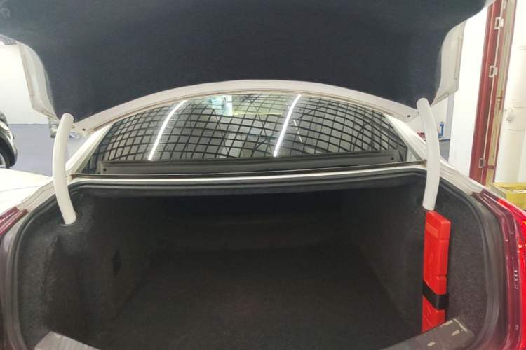 Used Cadillac XTS 2018 28T Tech Edition Trunk
