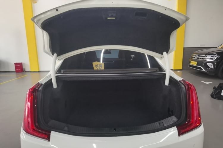 Used Cadillac XTS 2018 28T Tech Edition Trunk