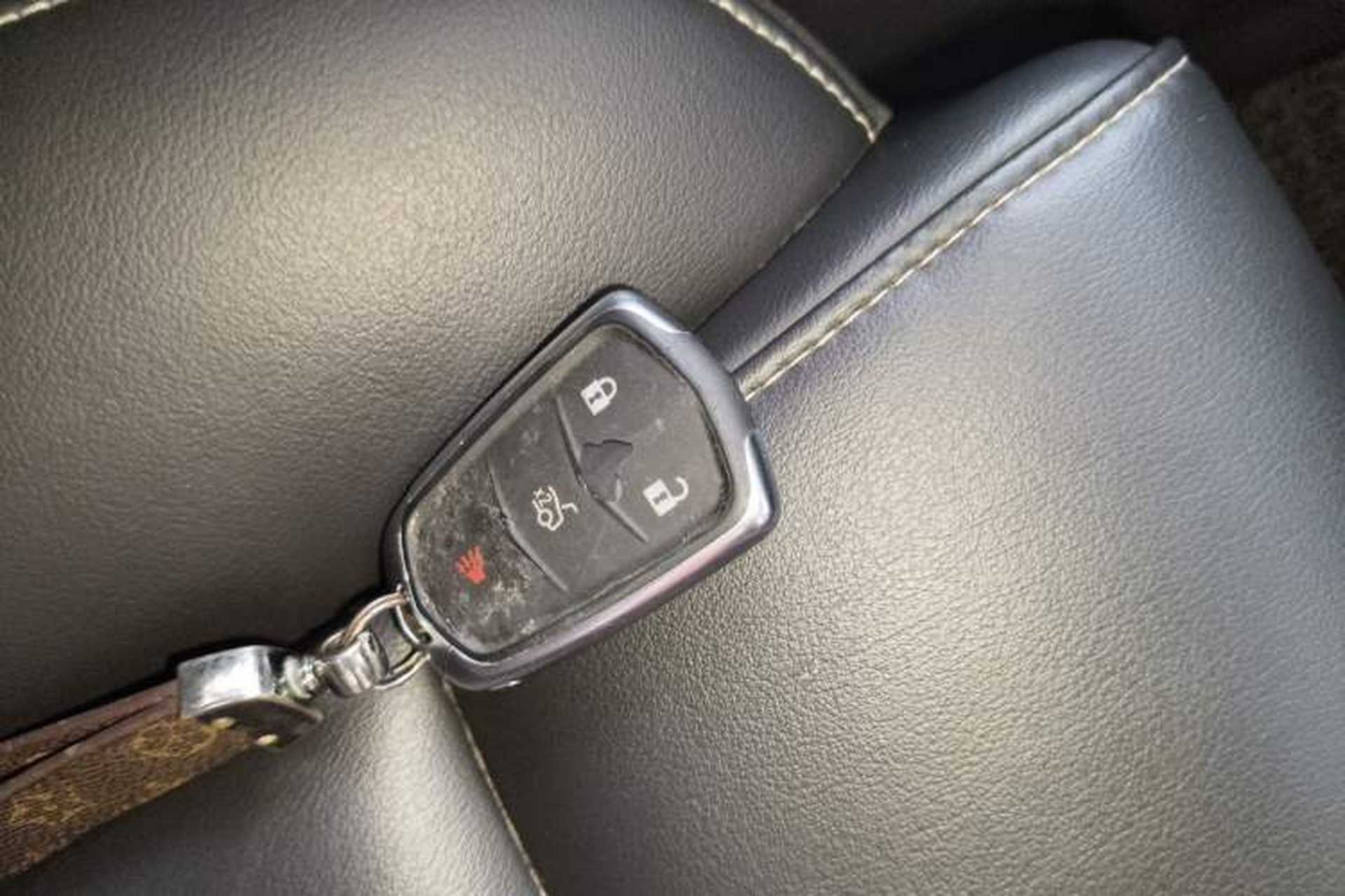 Used Cadillac XTS 2018 28T Tech Edition Vehicle Key