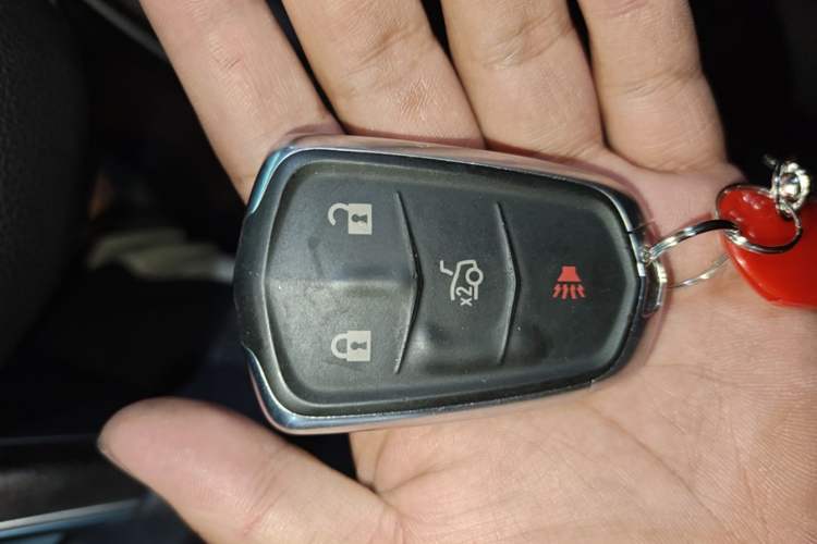 Used Cadillac XTS 2018 28T Tech Edition Vehicle Key