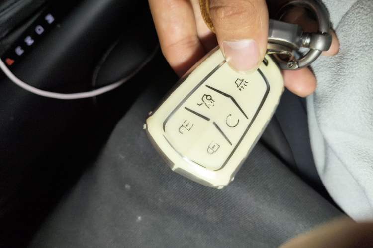 Used Cadillac XTS 2018 28T Tech Edition Vehicle Key