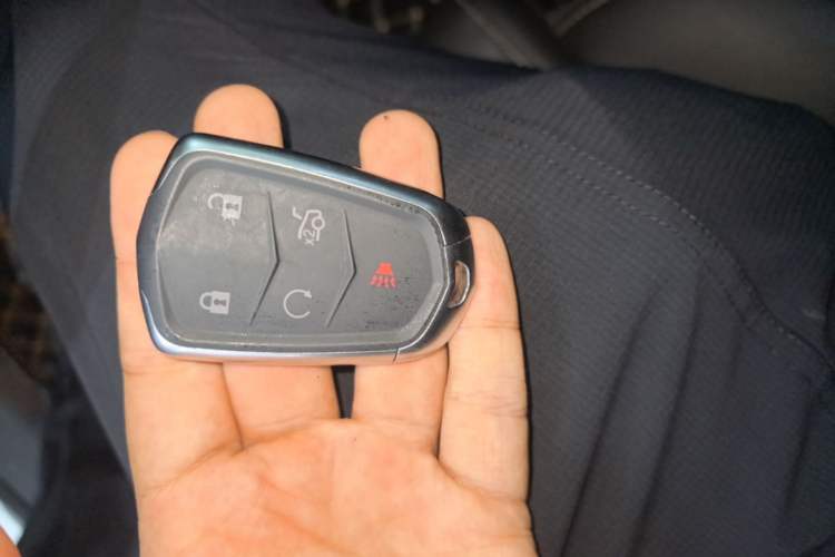 Used Cadillac XTS 2018 28T Tech Edition Vehicle Key