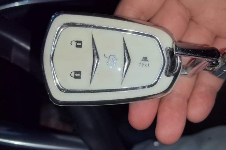 Used Cadillac XTS 2018 28T Tech Edition Vehicle Key