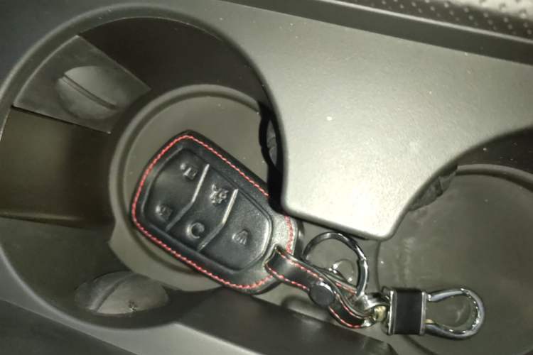 Used Cadillac XTS 2018 28T Elite Edition Vehicle Key