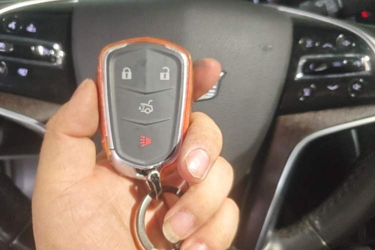 Used Cadillac XTS 2018 28T Tech Edition Vehicle Key