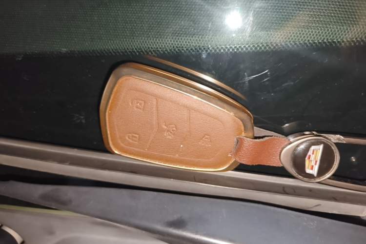 Used Cadillac XTS 2018 28T Tech Edition Vehicle Key