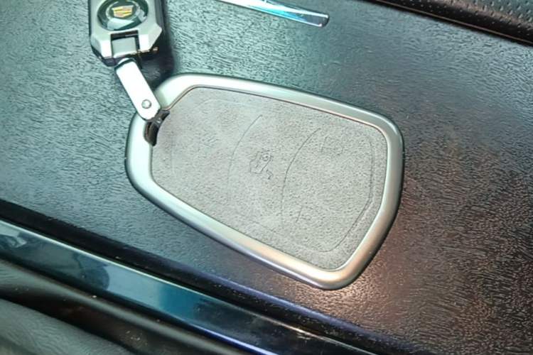 Used Cadillac XTS 2018 28T Tech Edition Vehicle Key