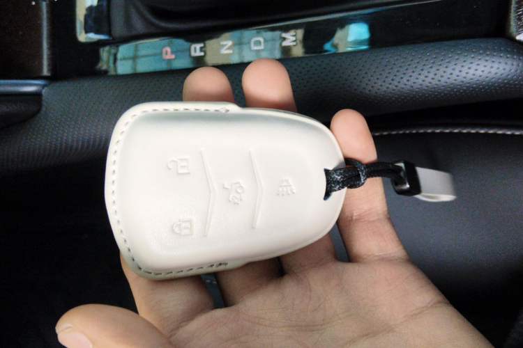 Used Cadillac XTS 2018 28T Tech Edition Vehicle Key