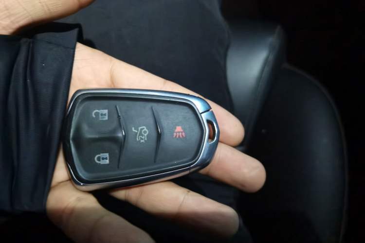 Used Cadillac XTS 2018 28T Tech Edition Vehicle Key