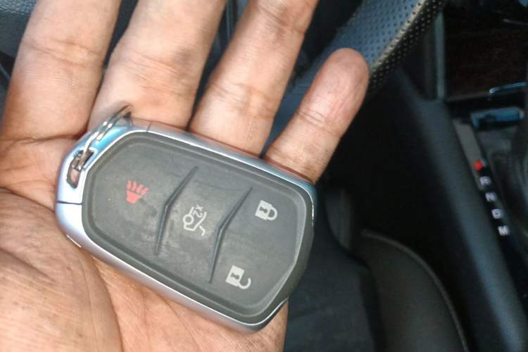 Used Cadillac XTS 2018 28T Tech Edition Vehicle Key